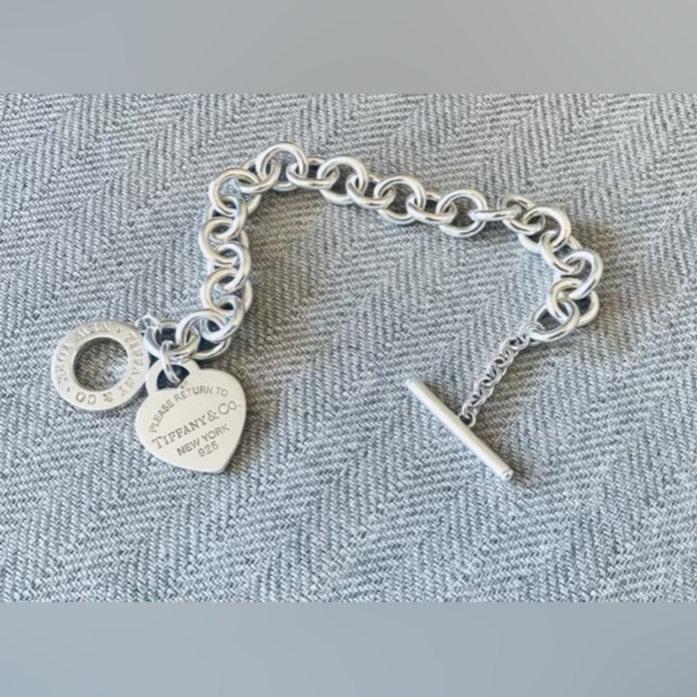 Tiffany & Co. Heart Tag Toggle Bracelet 7 inches